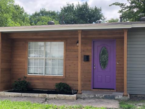 1025 Shawnee Trace Grand Prairie TX 75051