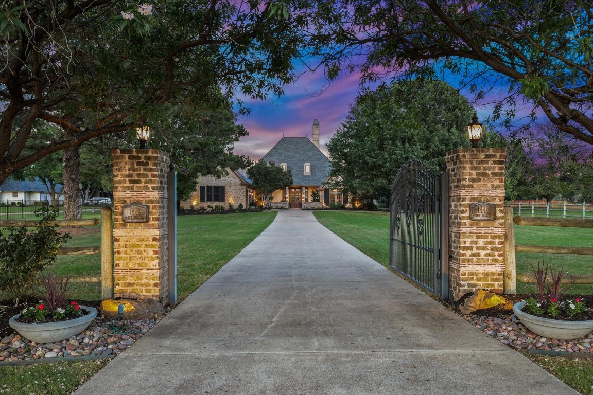 1449 Sunshine Lane Southlake TX 76092