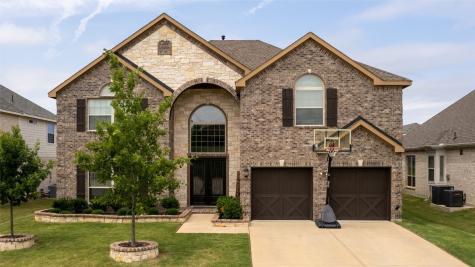 7123 Playa Paraiso Drive Grand Prairie TX 75054