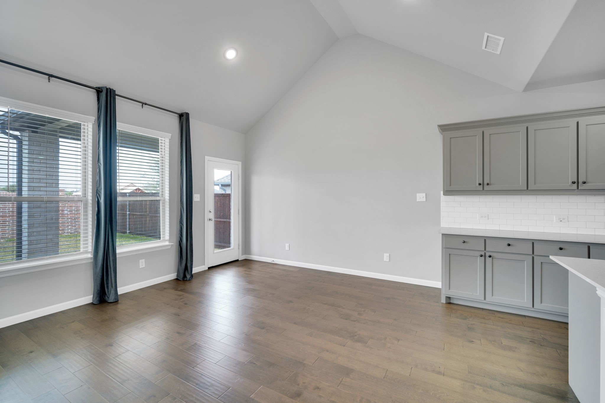 325 Adwood Drive Waxahachie TX 75165