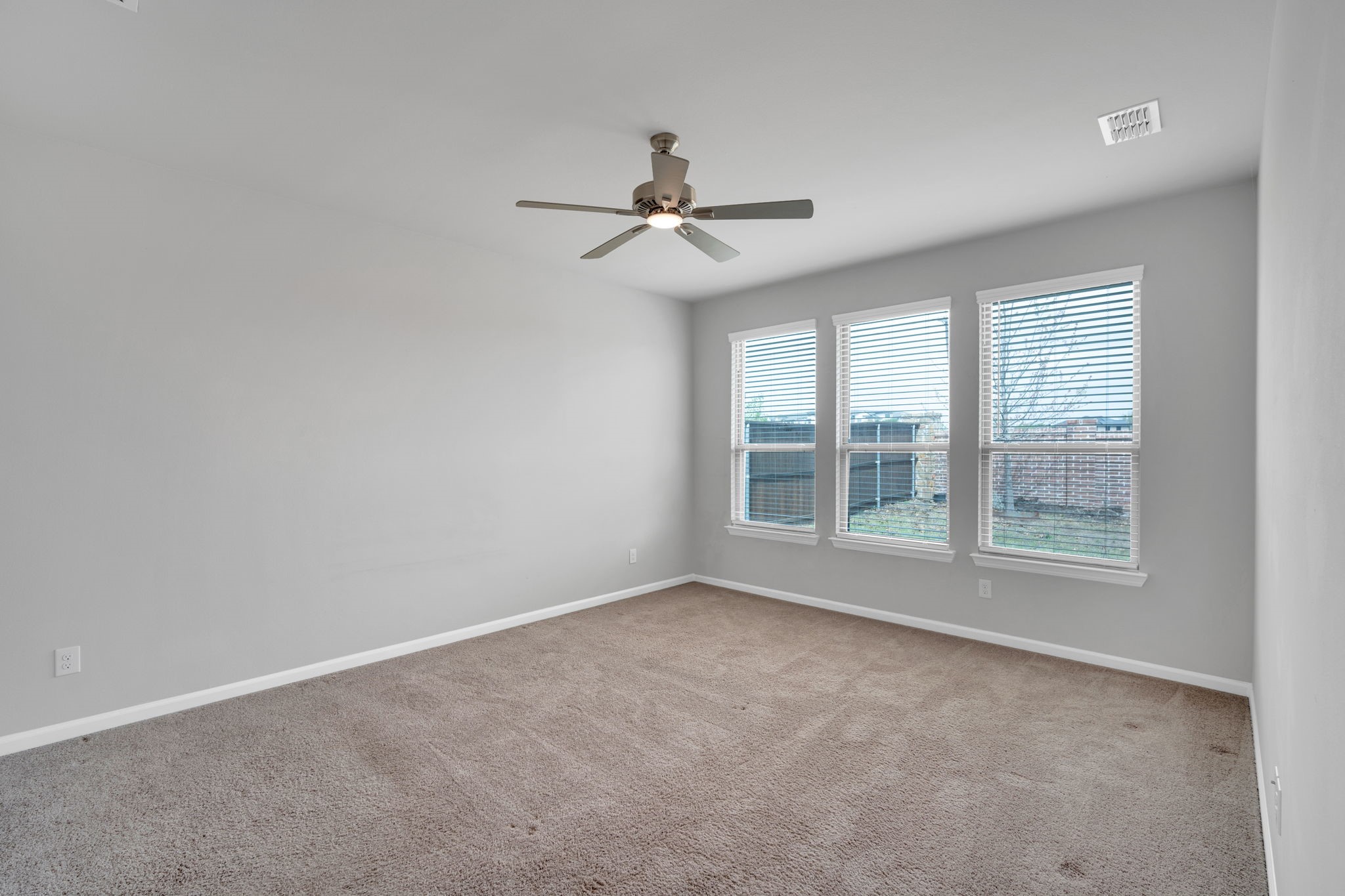 325 Adwood Drive Waxahachie TX 75165