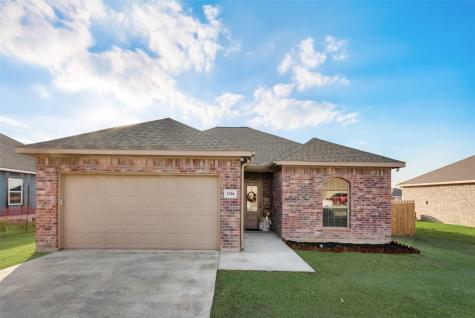 2506 Jax Street Mabank TX 75147