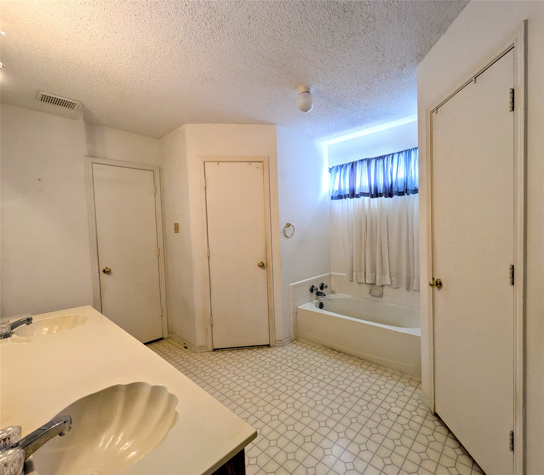 2819 Martsy Court Arlington TX 76014