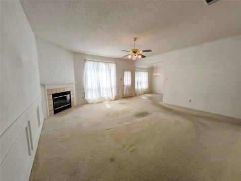 2819 Martsy Court Arlington TX 76014