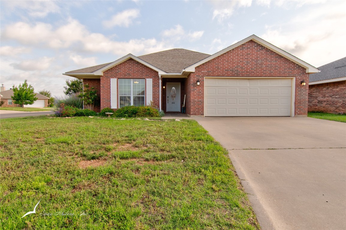 202 Sugarloaf Avenue Abilene TX 79602