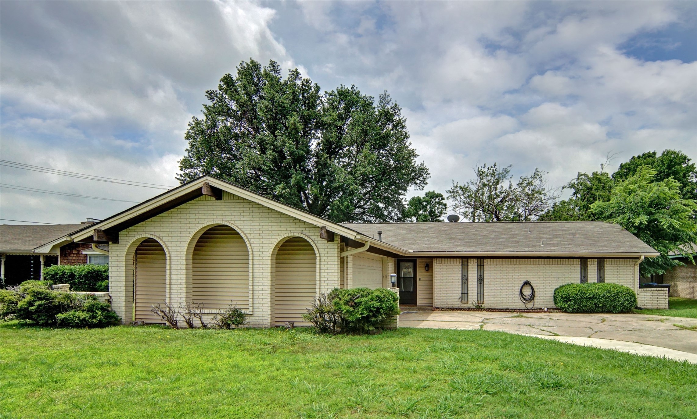 2503 Vernon Street Greenville TX 75402