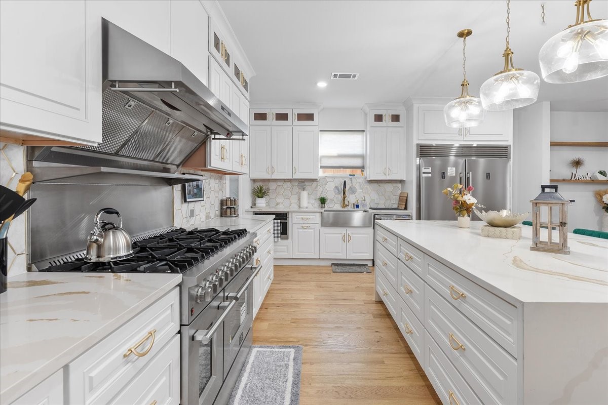 4726 Hopkins Avenue Dallas TX 75209