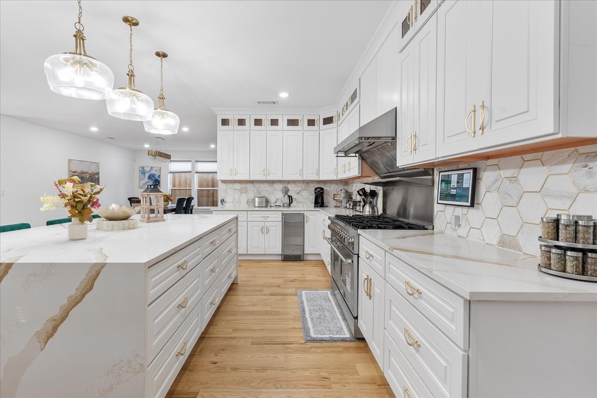 4726 Hopkins Avenue Dallas TX 75209