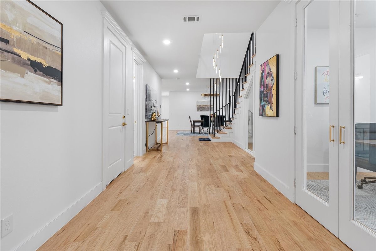 4726 Hopkins Avenue Dallas TX 75209