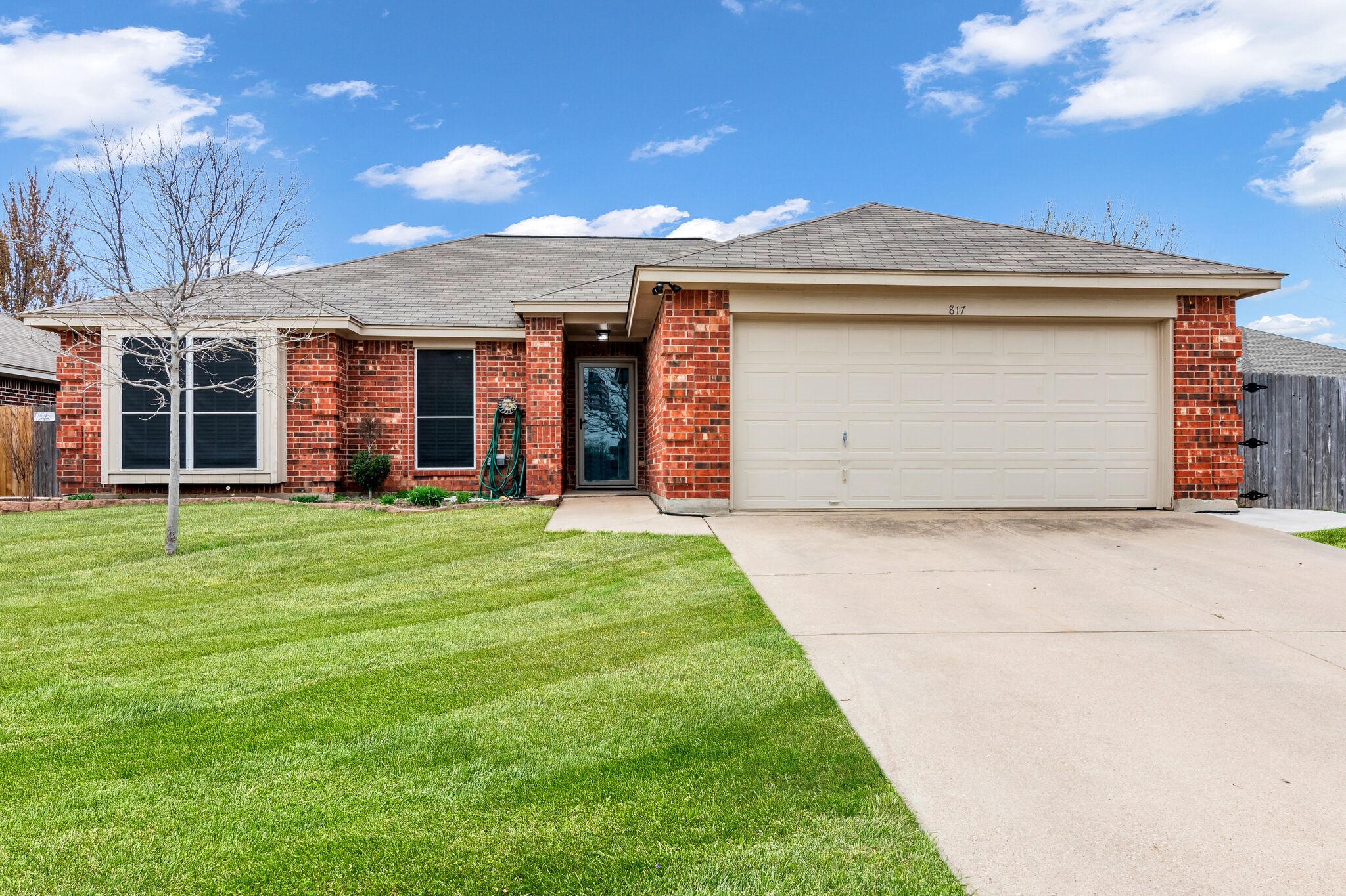 817 Wrentham Drive Saginaw TX 76179