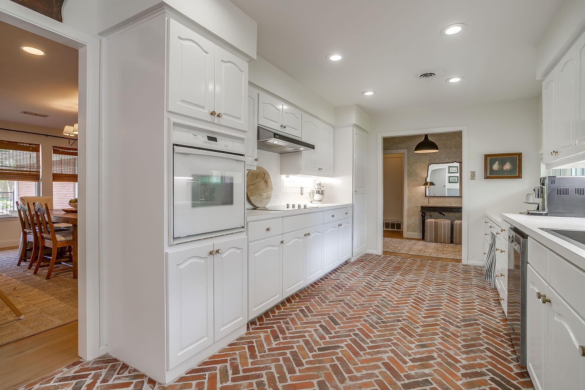 3917 Marys Creek Drive Benbrook TX 76116