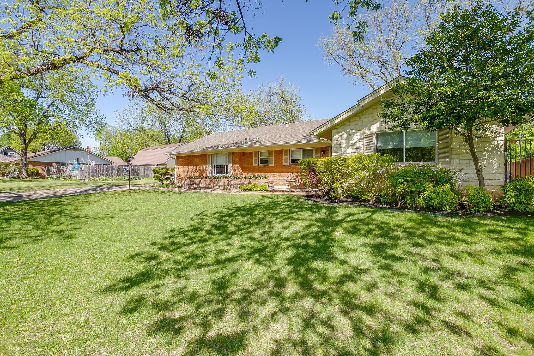 3917 Marys Creek Drive Benbrook TX 76116