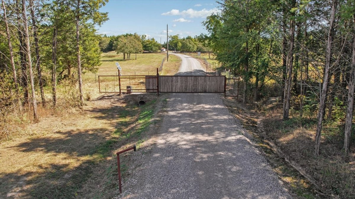 7250 N Fm 273 Ivanhoe TX 75447