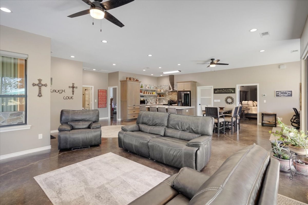 7250 N Fm 273 Ivanhoe TX 75447
