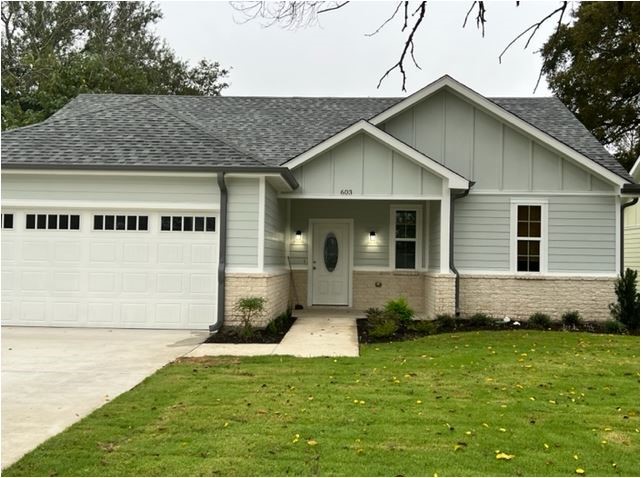 603 W Grove Street Kaufman TX 75142
