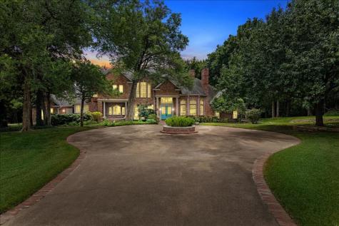 105 Honeytree Circle Waxahachie TX 75165
