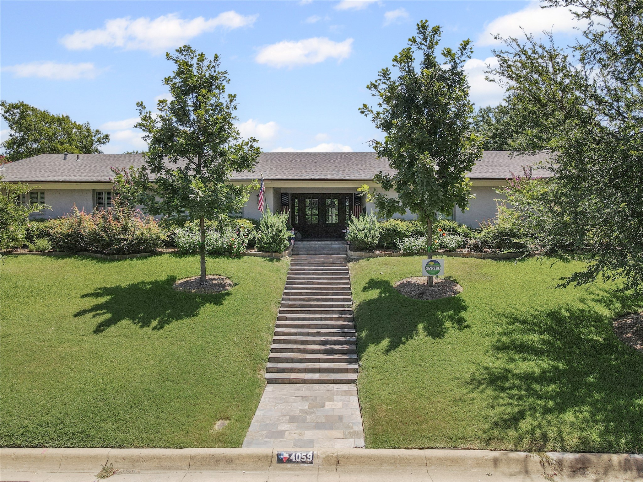 4059 Hildring Drive W Fort Worth TX 76109