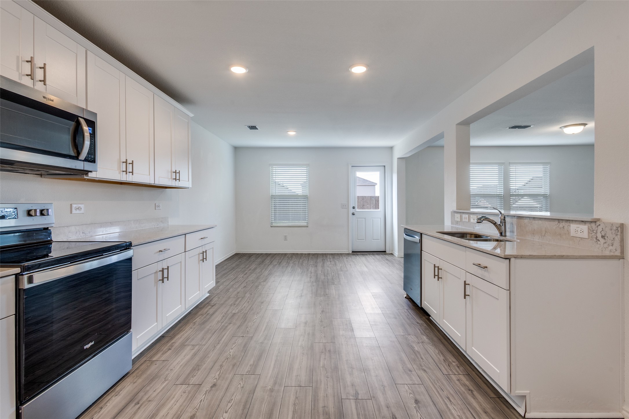 812 Poppy Cove Lane Princeton TX 75407