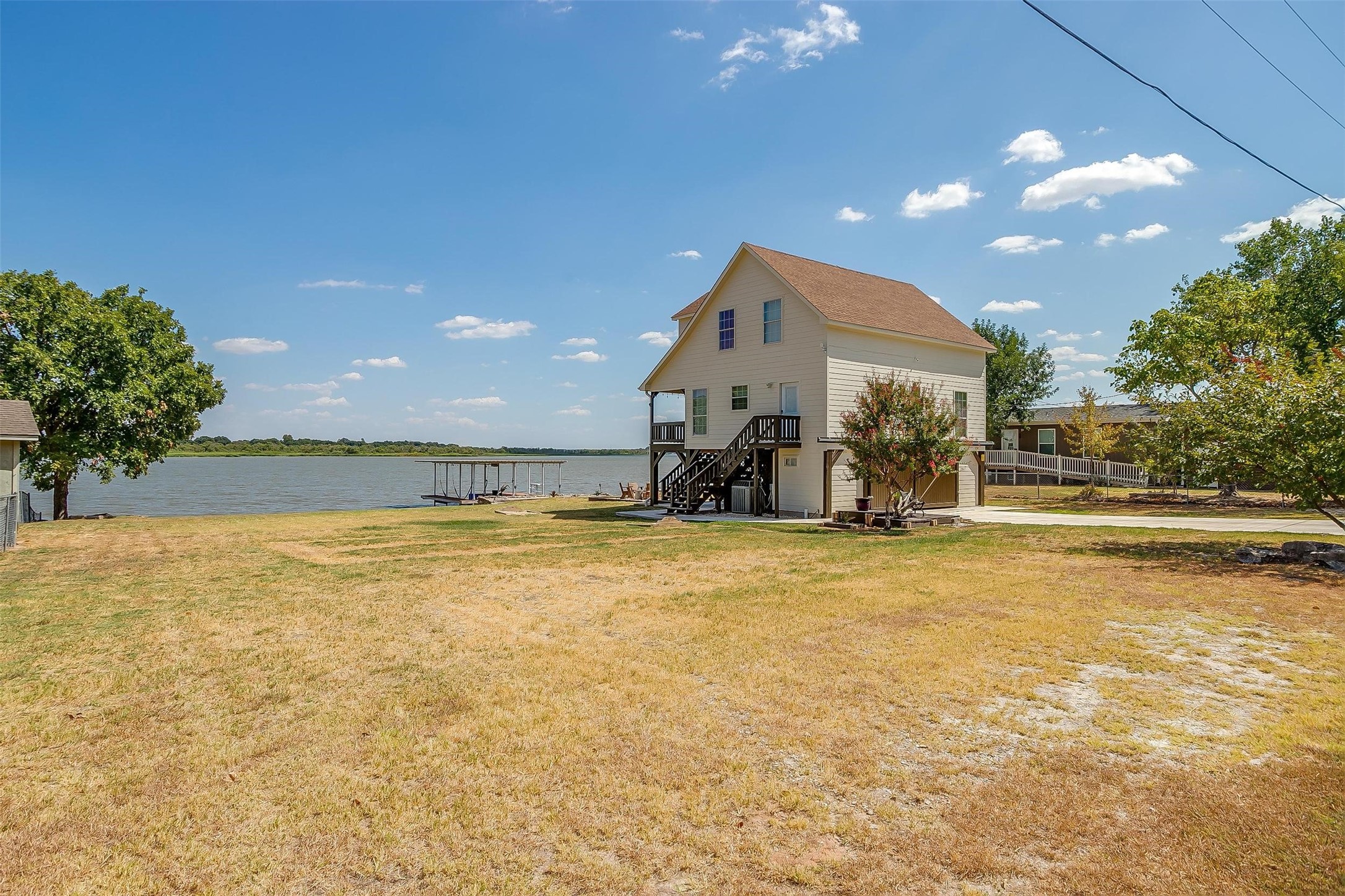 5901 Parkside Court Granbury TX 76048