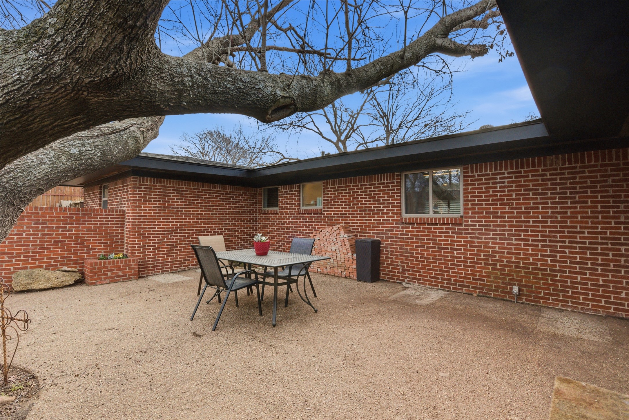 1415 Scenic Graham TX 76450