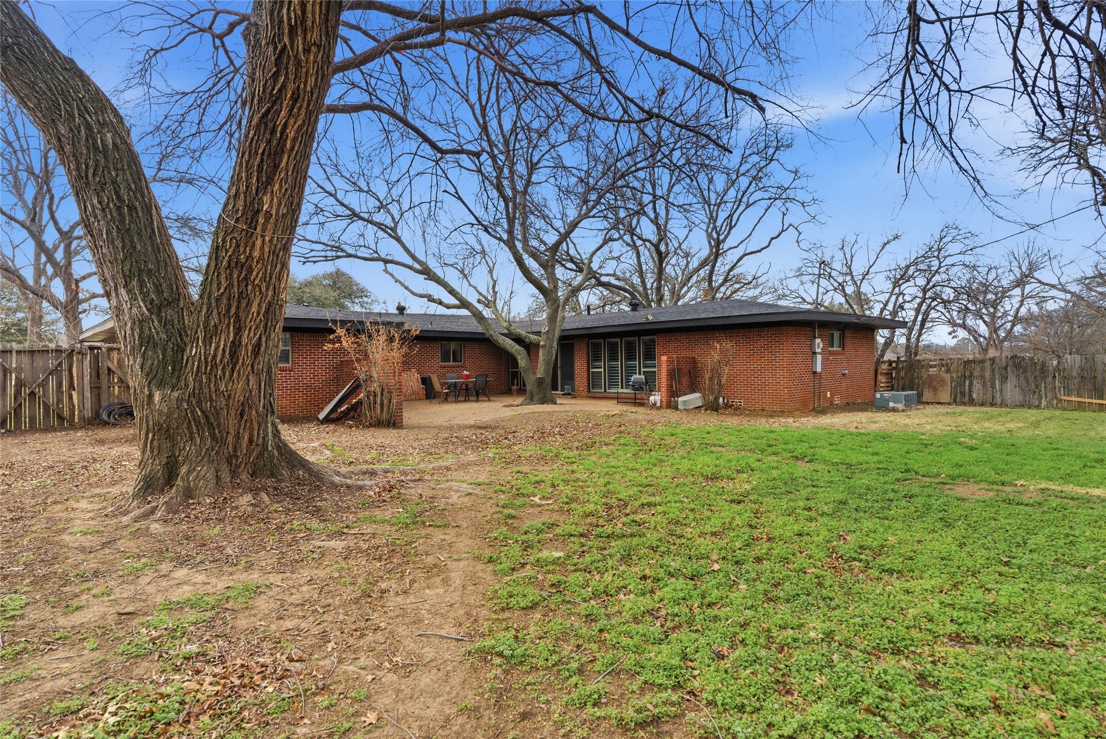 1415 Scenic Graham TX 76450