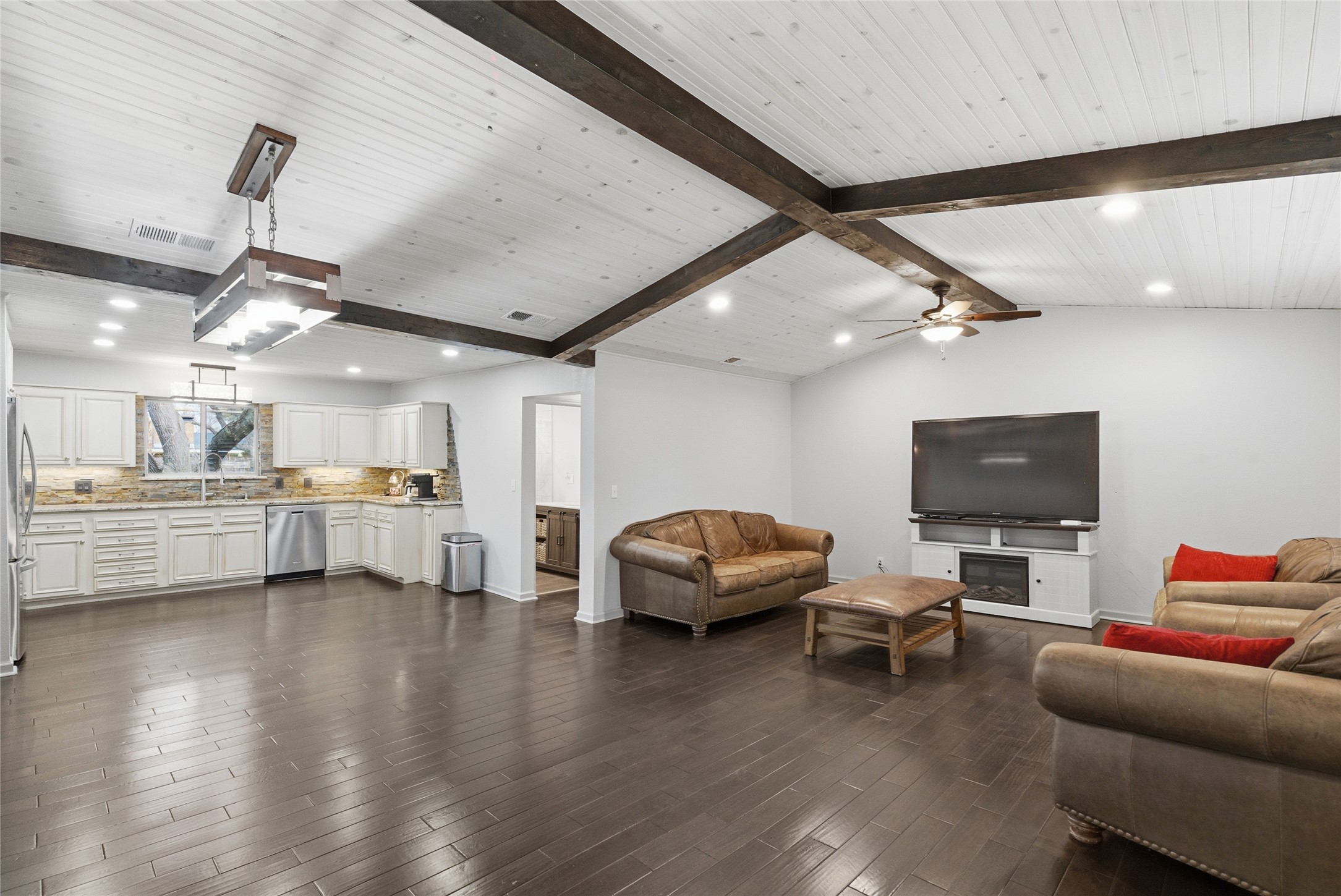1415 Scenic Graham TX 76450
