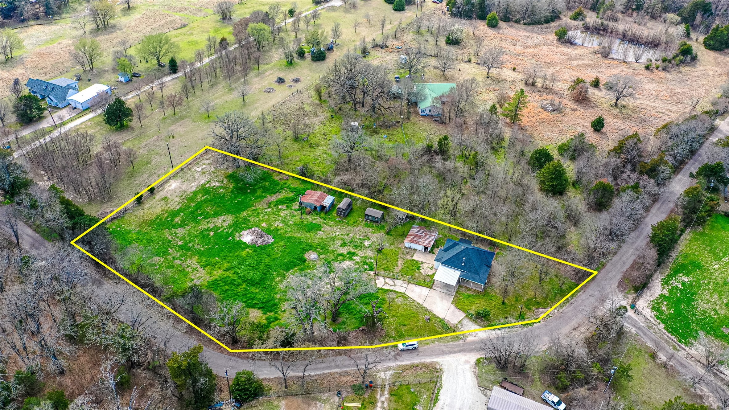 382 County Road 3102 Greenville TX 75402