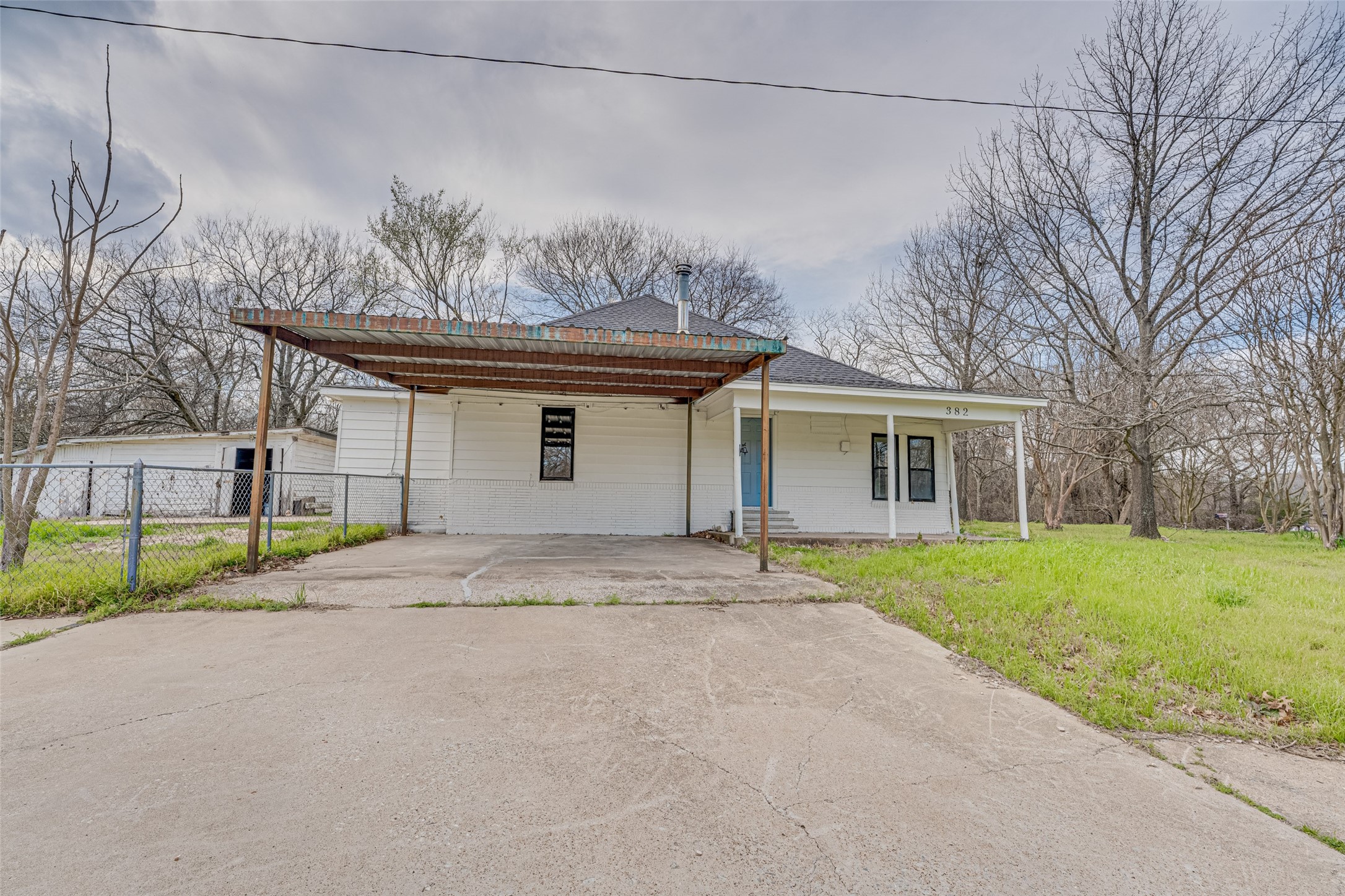 382 County Road 3102 Greenville TX 75402