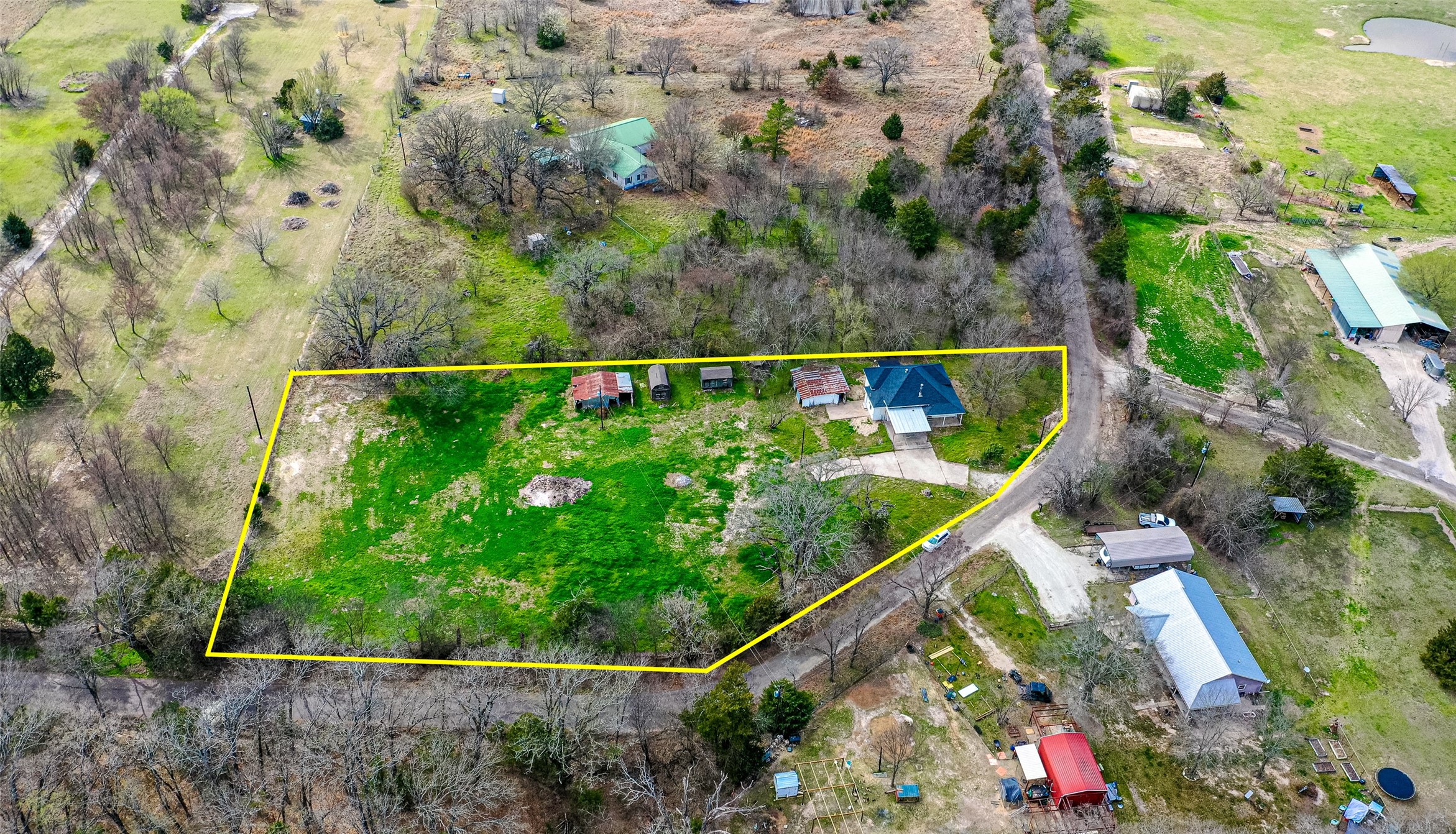 382 County Road 3102 Greenville TX 75402