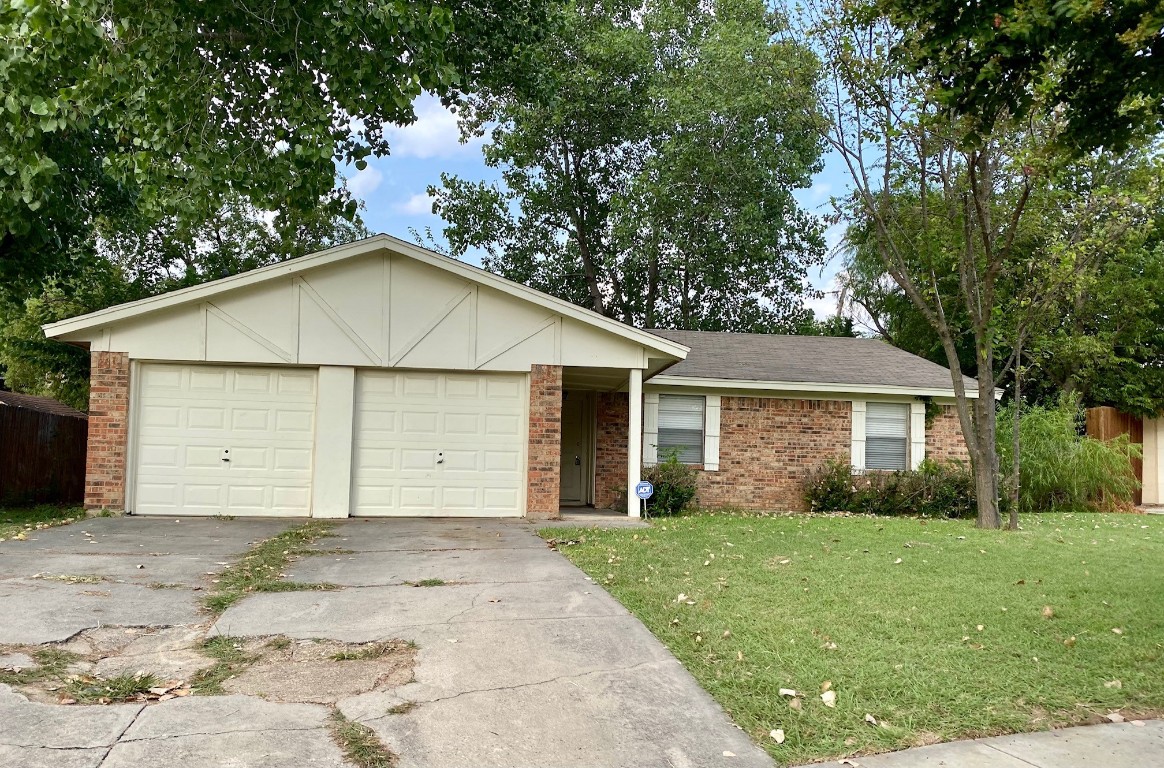 6255 Martha Court Watauga TX 76148