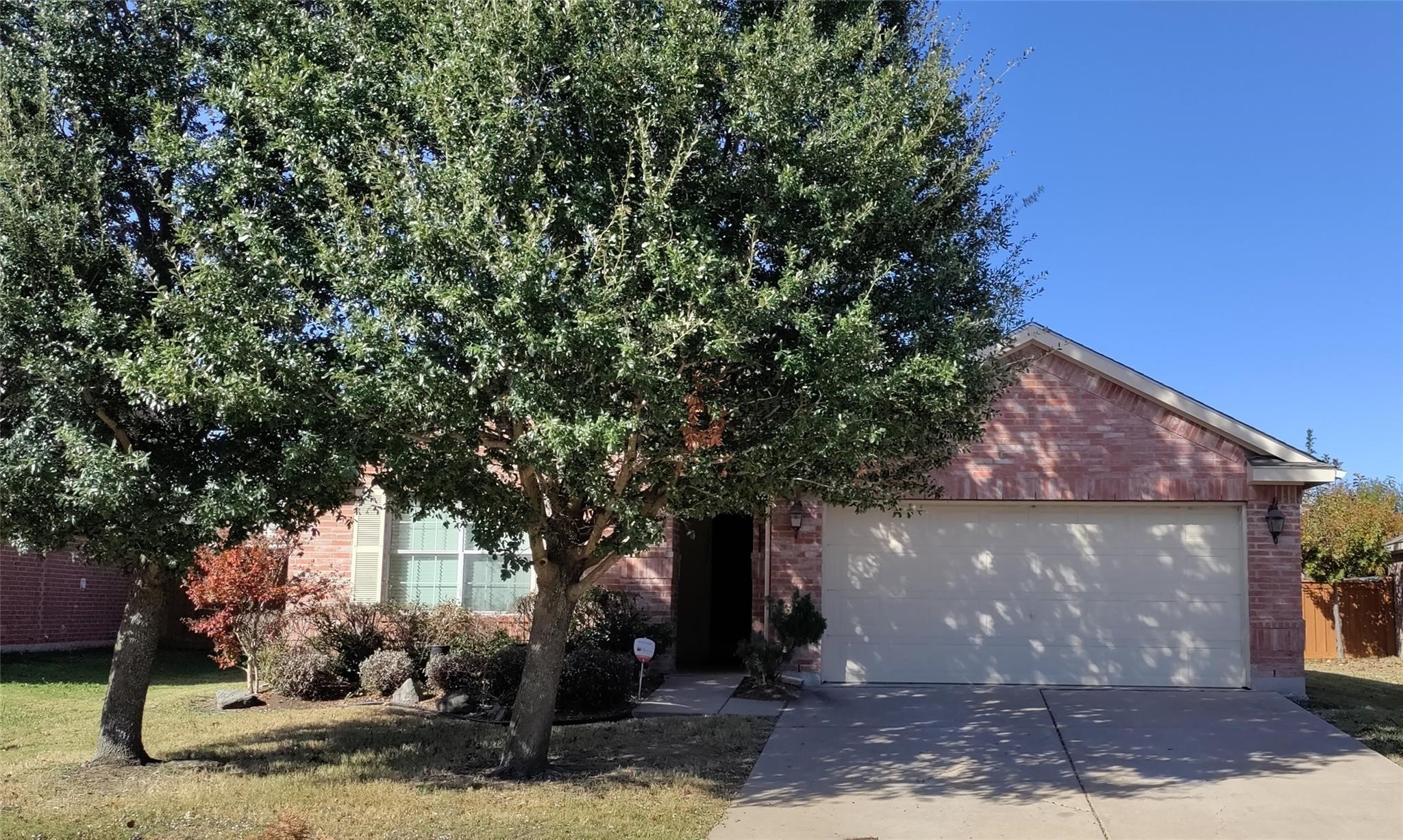 3256 Torio Grand Prairie TX 75054