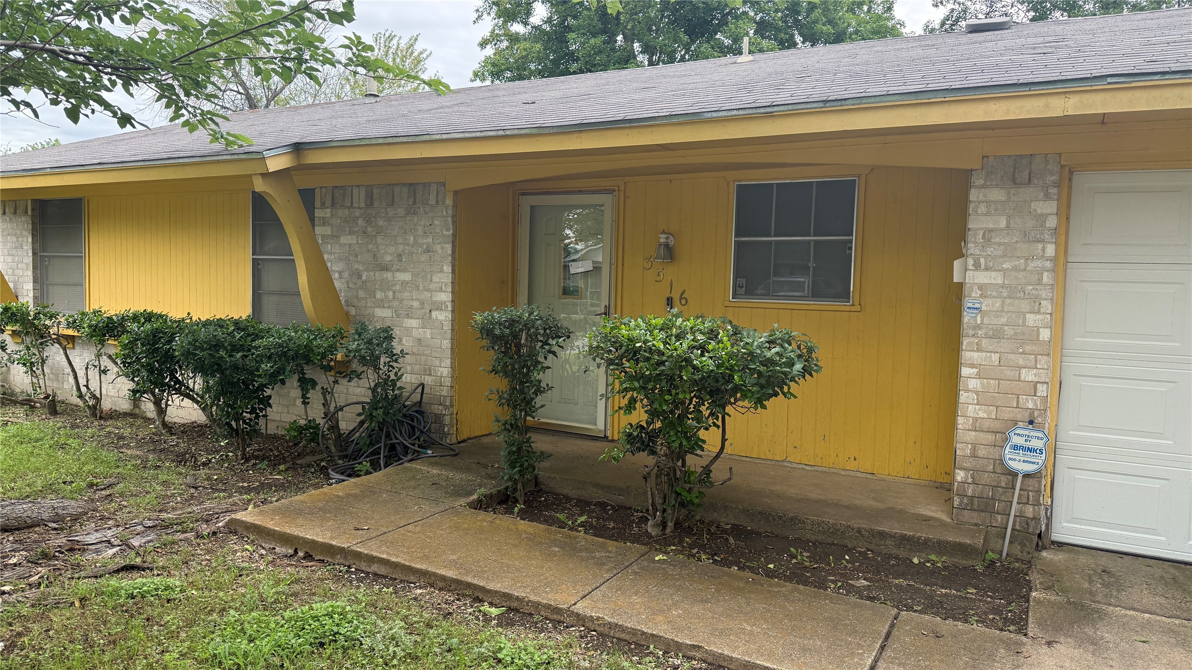 3516 Softcloud Drive Dallas TX 75241