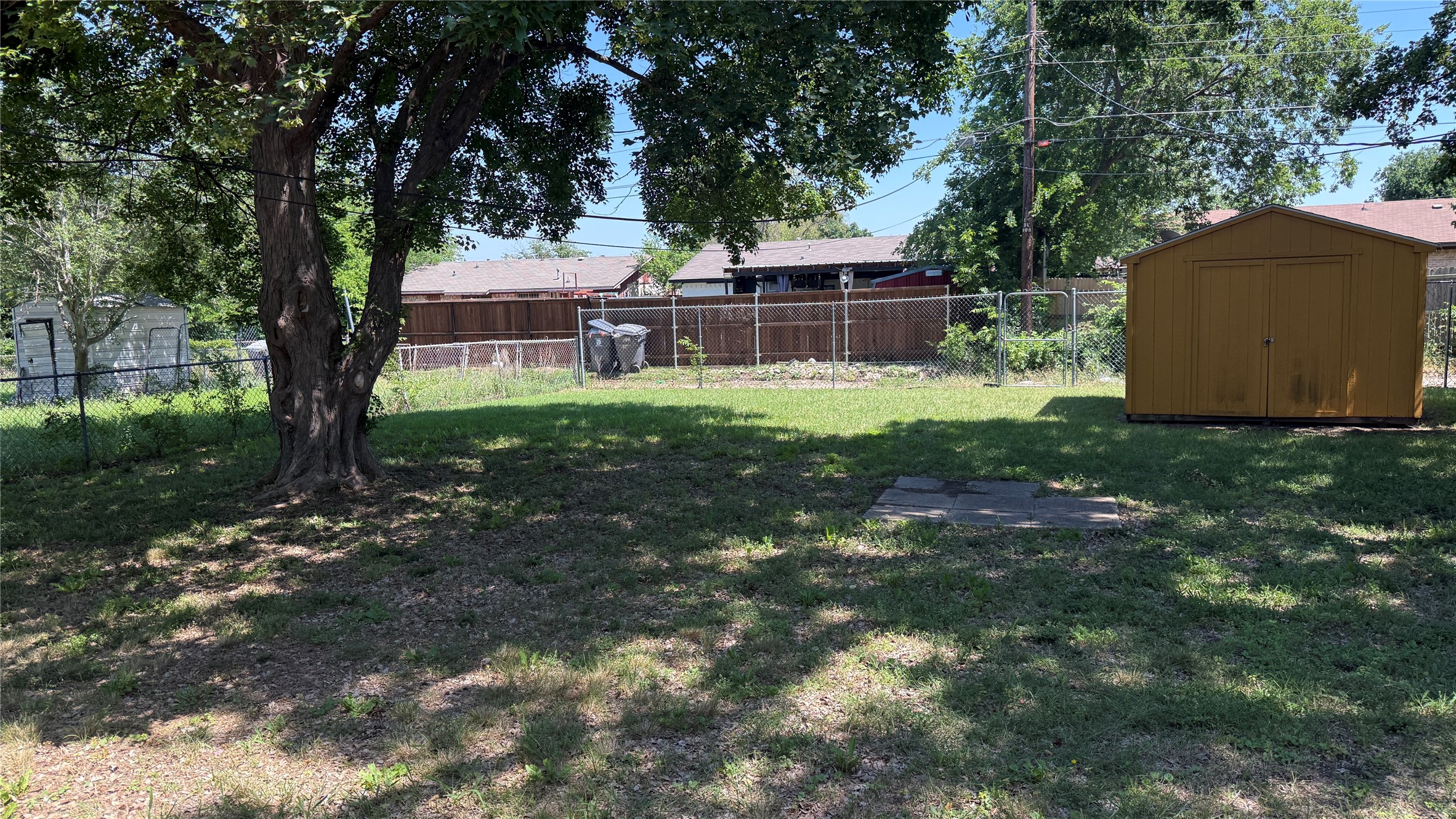 3516 Softcloud Drive Dallas TX 75241