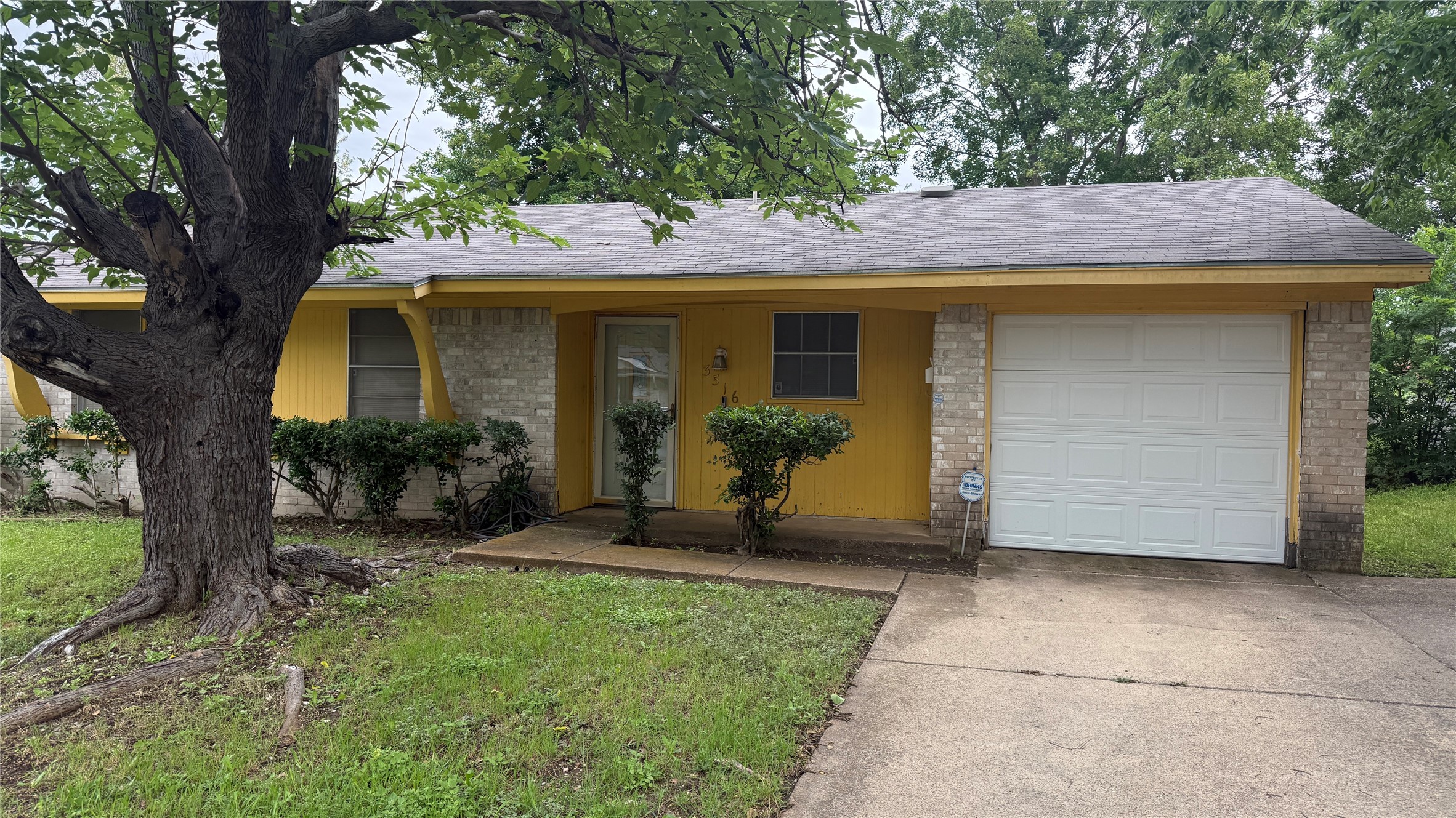 3516 Softcloud Drive Dallas TX 75241