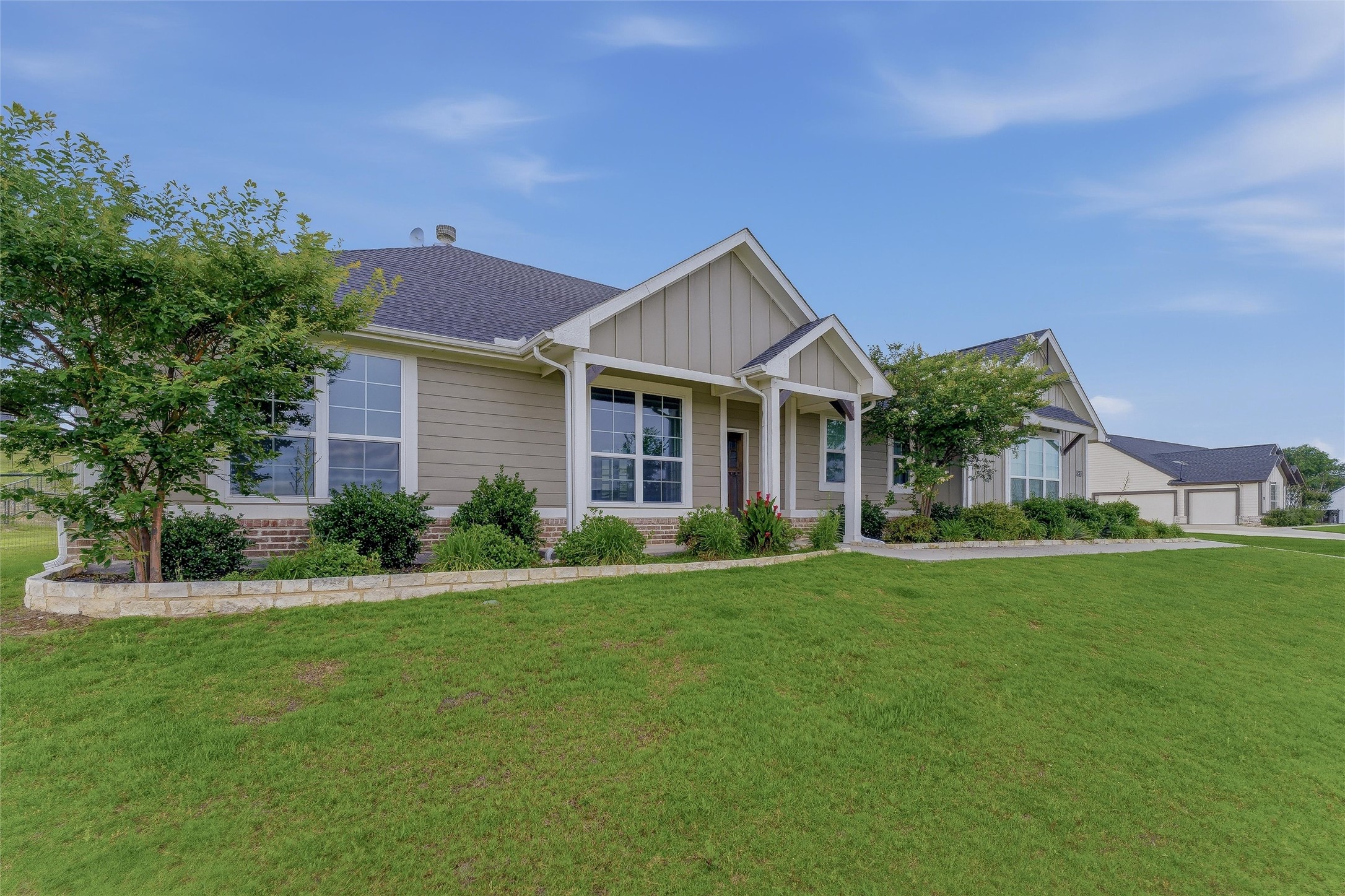 1037 Flagstone Drive Weatherford TX 76085
