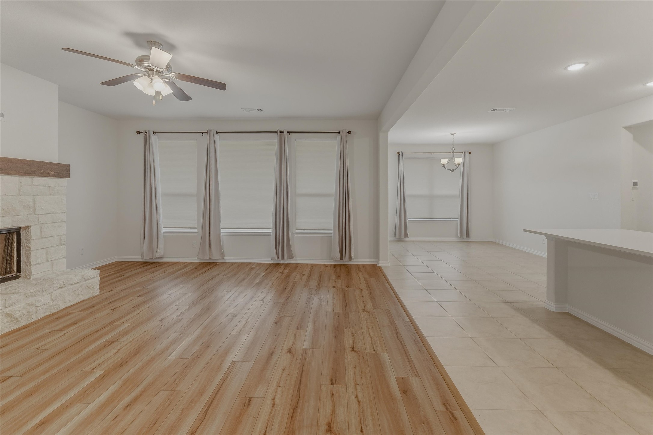 1037 Flagstone Drive Weatherford TX 76085
