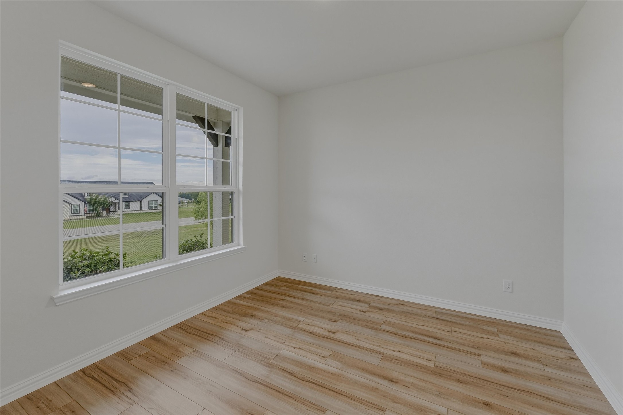 1037 Flagstone Drive Weatherford TX 76085