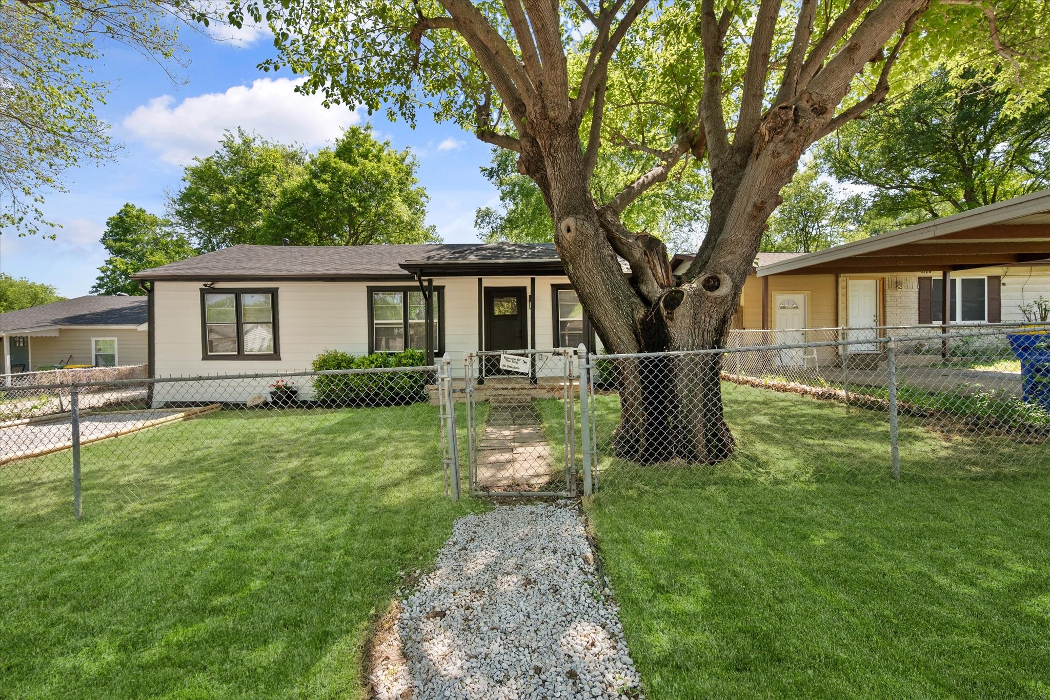 8225 Carlos Street White Settlement TX 76108