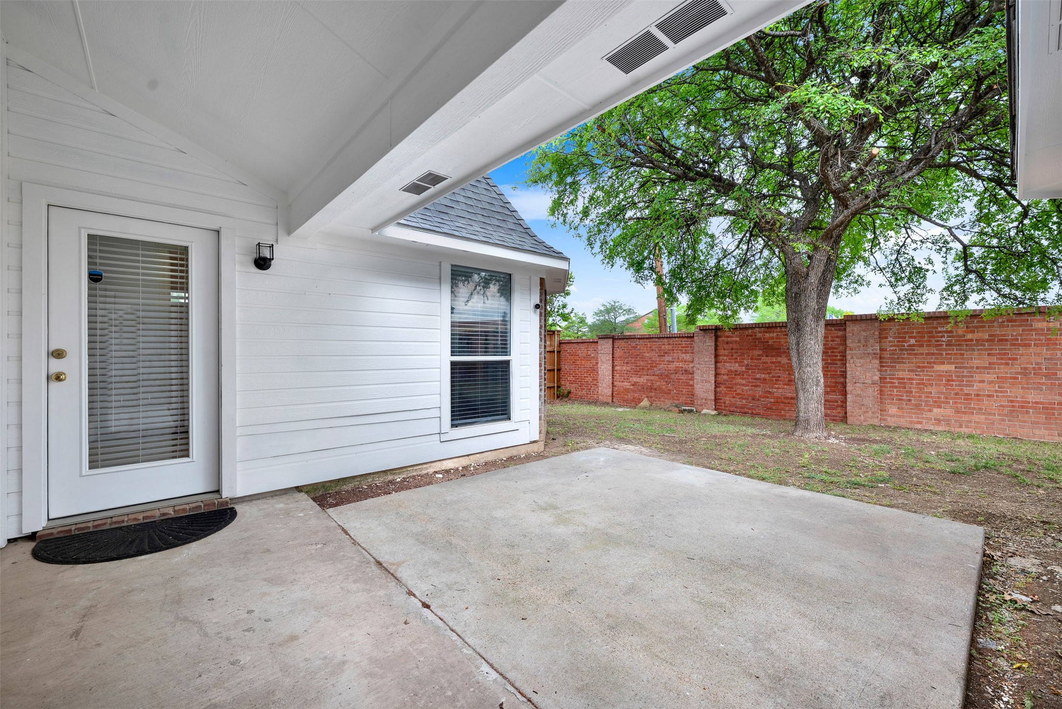 2505 Timber Ridge Drive Garland TX 75044