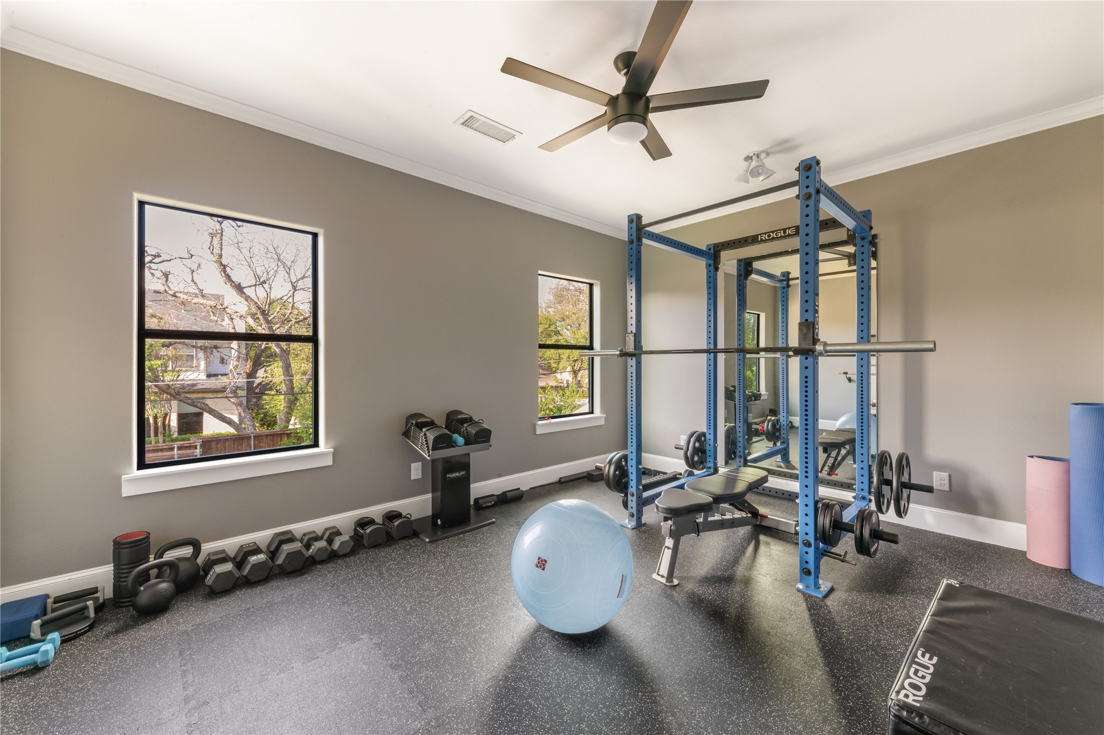 6033 Martel Avenue Dallas TX 75206