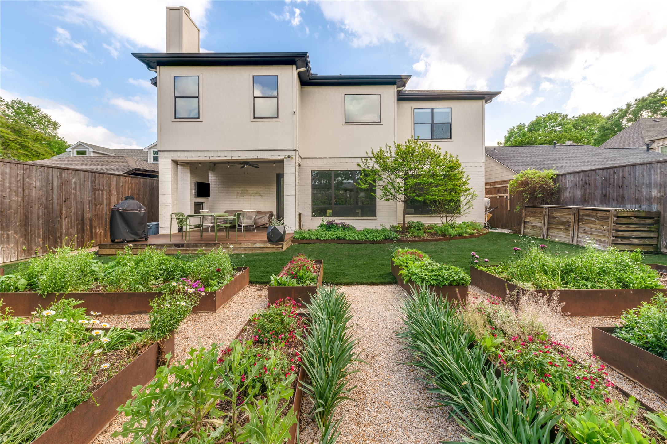 6033 Martel Avenue Dallas TX 75206