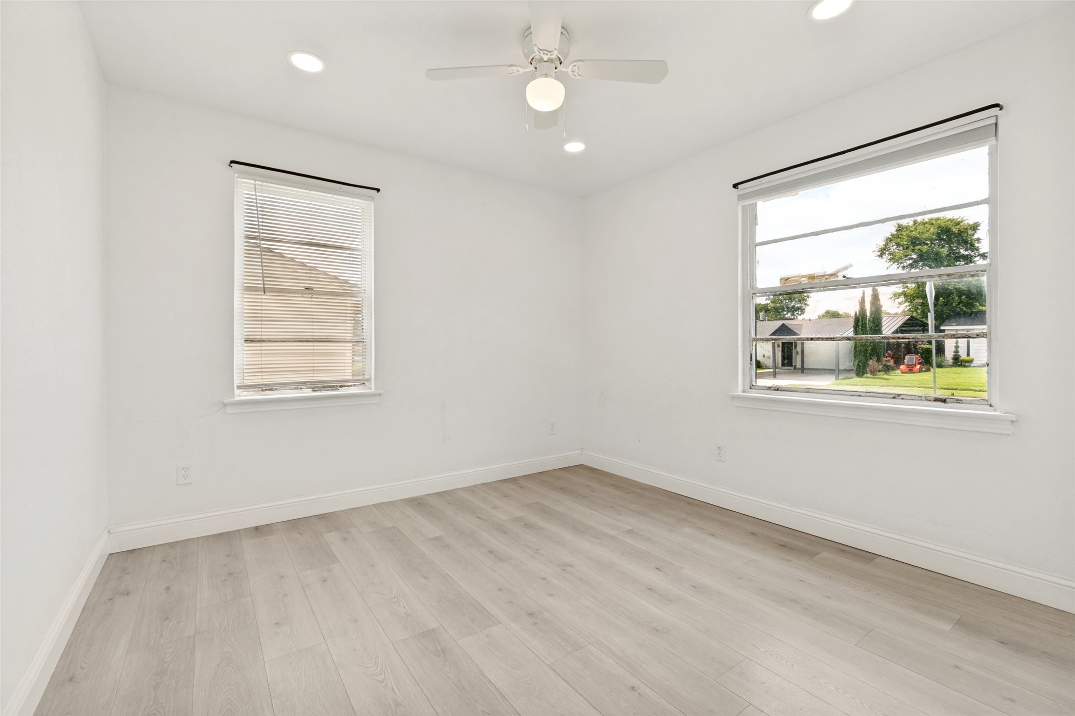 2711 San Diego Drive Dallas TX 75228