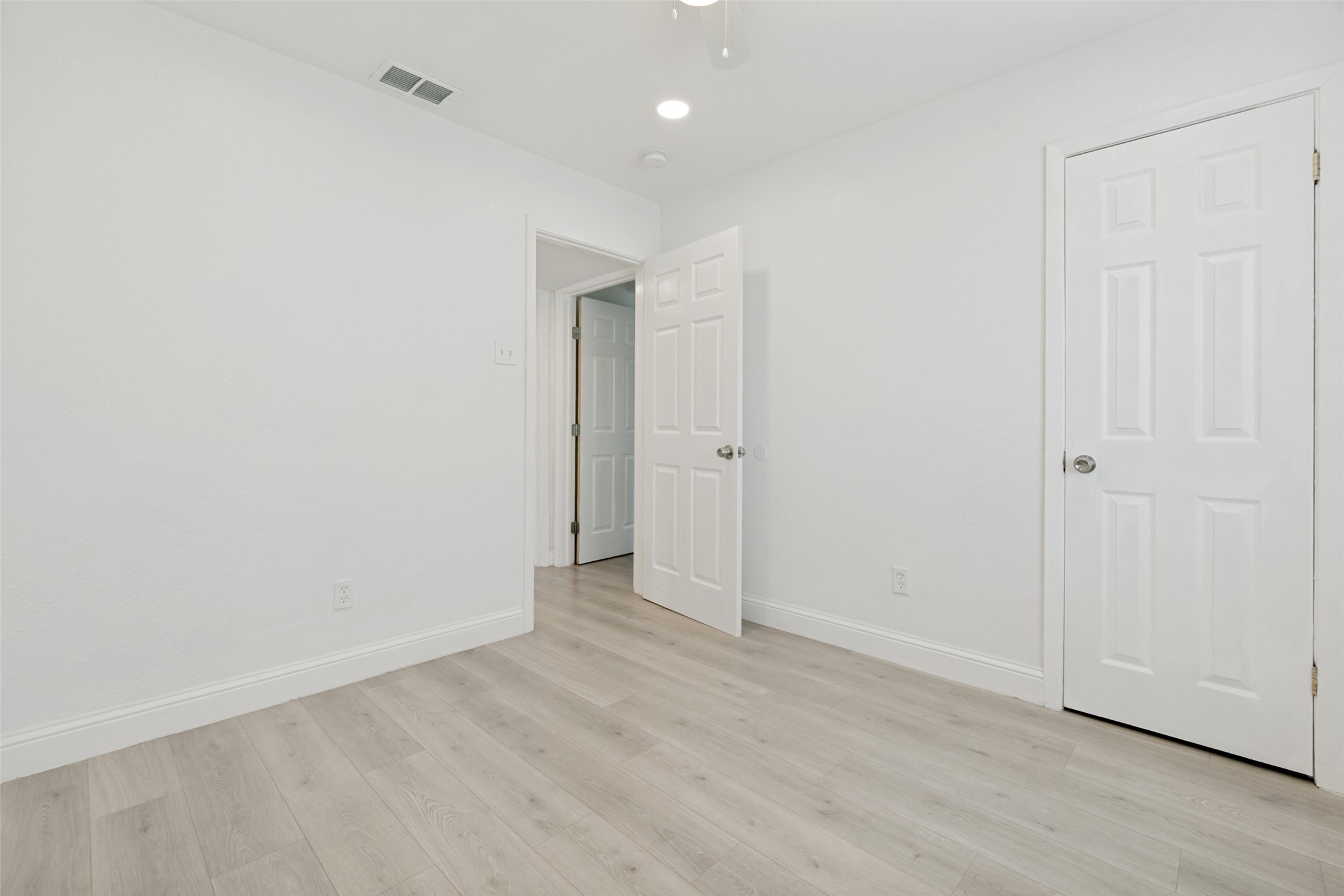 2711 San Diego Drive Dallas TX 75228