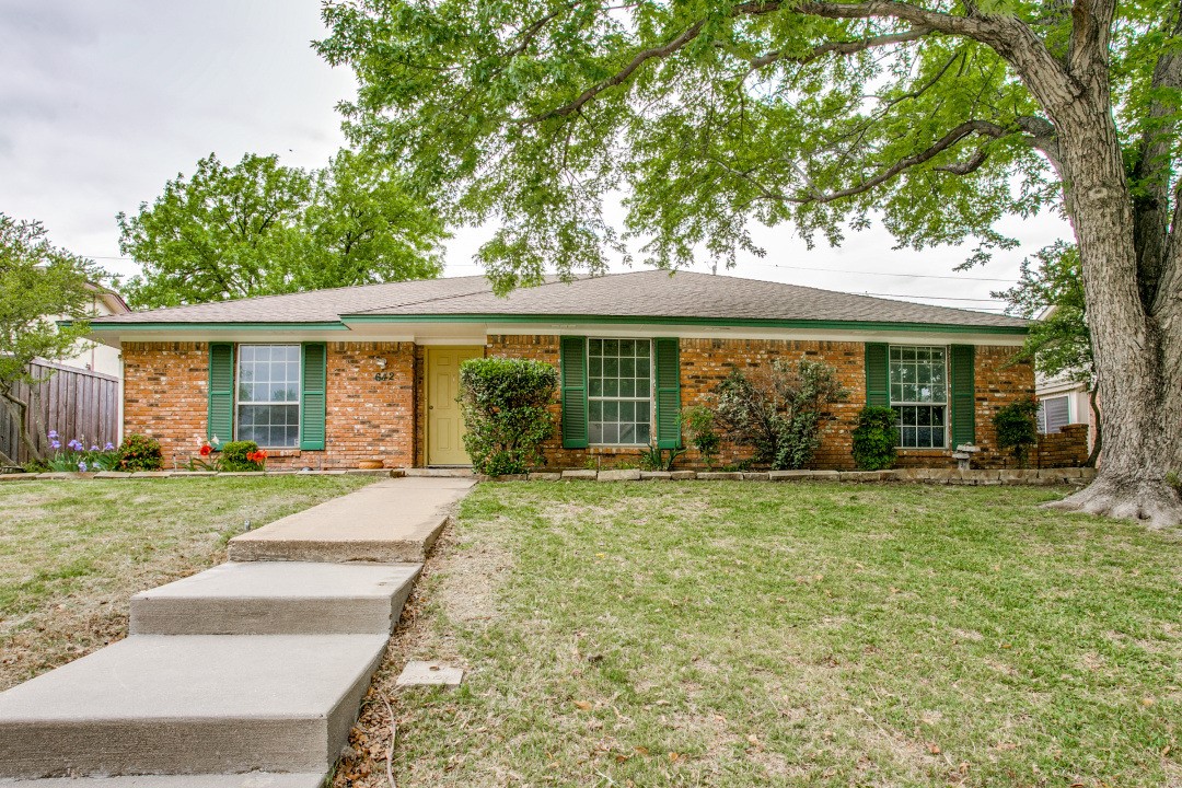 642 Reno Street Lewisville TX 75077