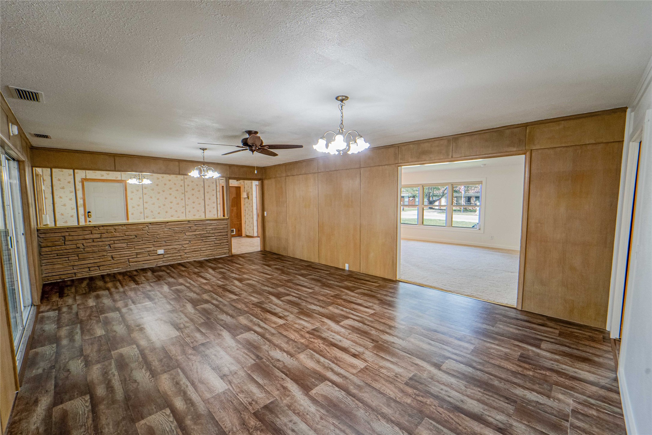 1405 W Wheeler Street Breckenridge TX 76424