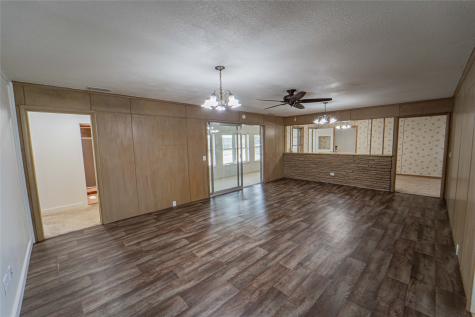 1405 W Wheeler Street Breckenridge TX 76424