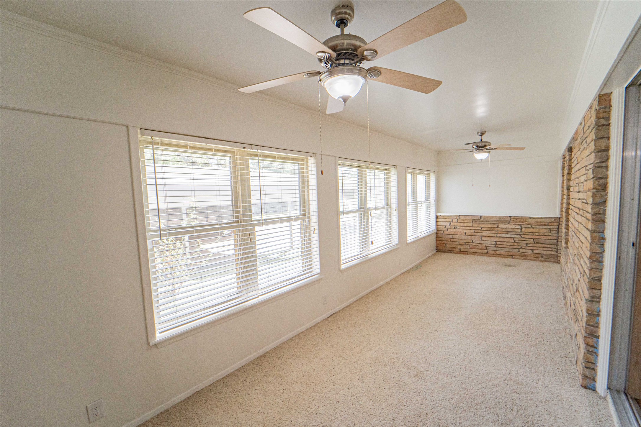1405 W Wheeler Street Breckenridge TX 76424