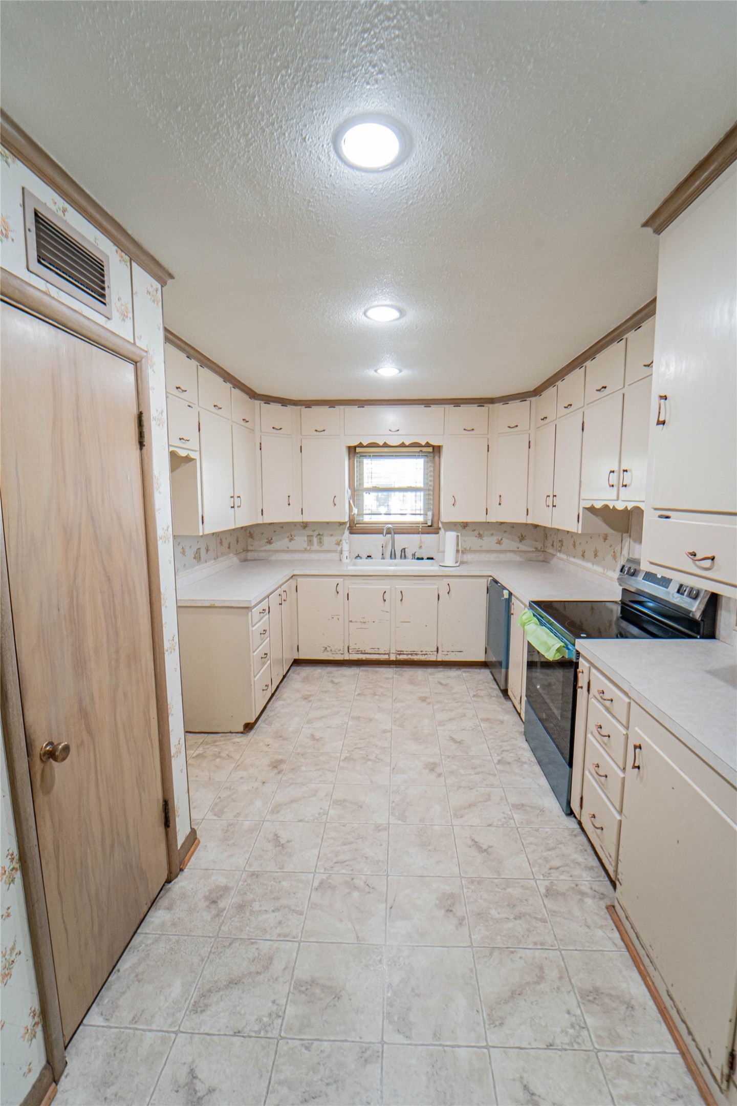 1405 W Wheeler Street Breckenridge TX 76424