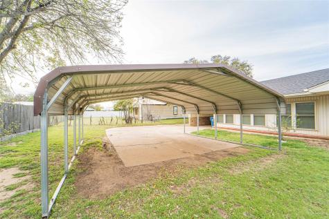1405 W Wheeler Street Breckenridge TX 76424