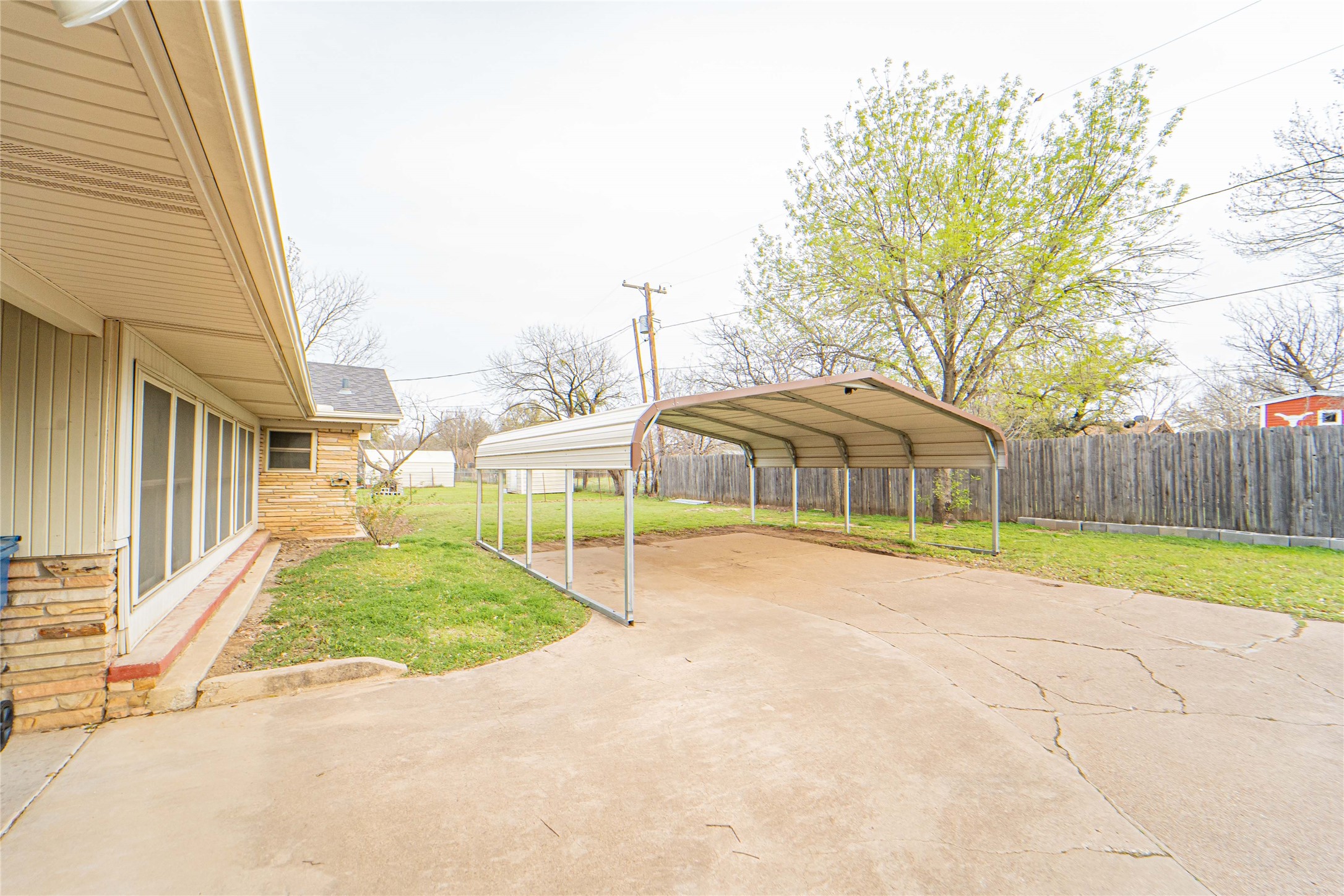 1405 W Wheeler Street Breckenridge TX 76424
